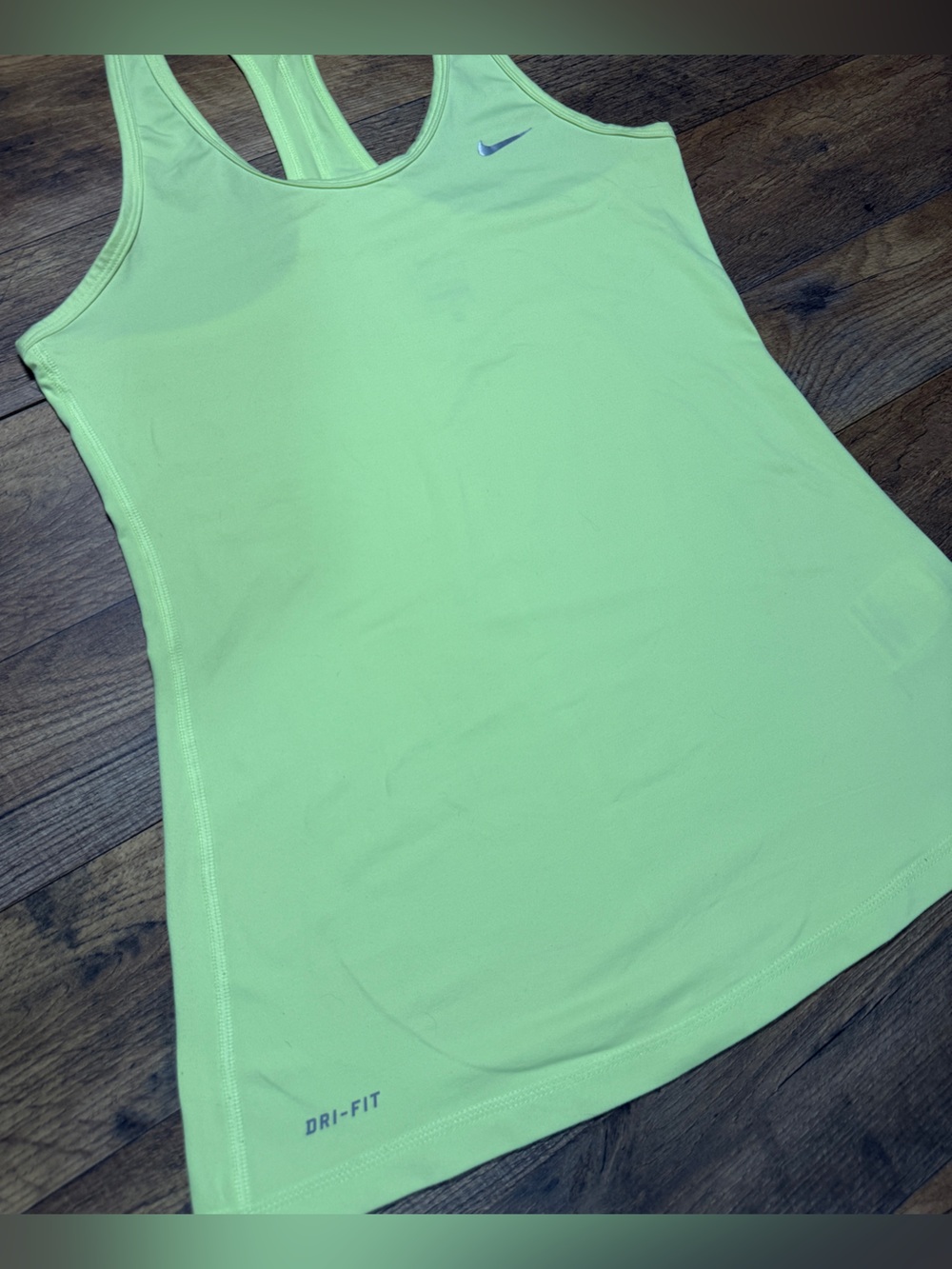 Nike Racerback Athletic Tank Top Neon Lime Volt Green Size Medium - Picture 6 of 9
